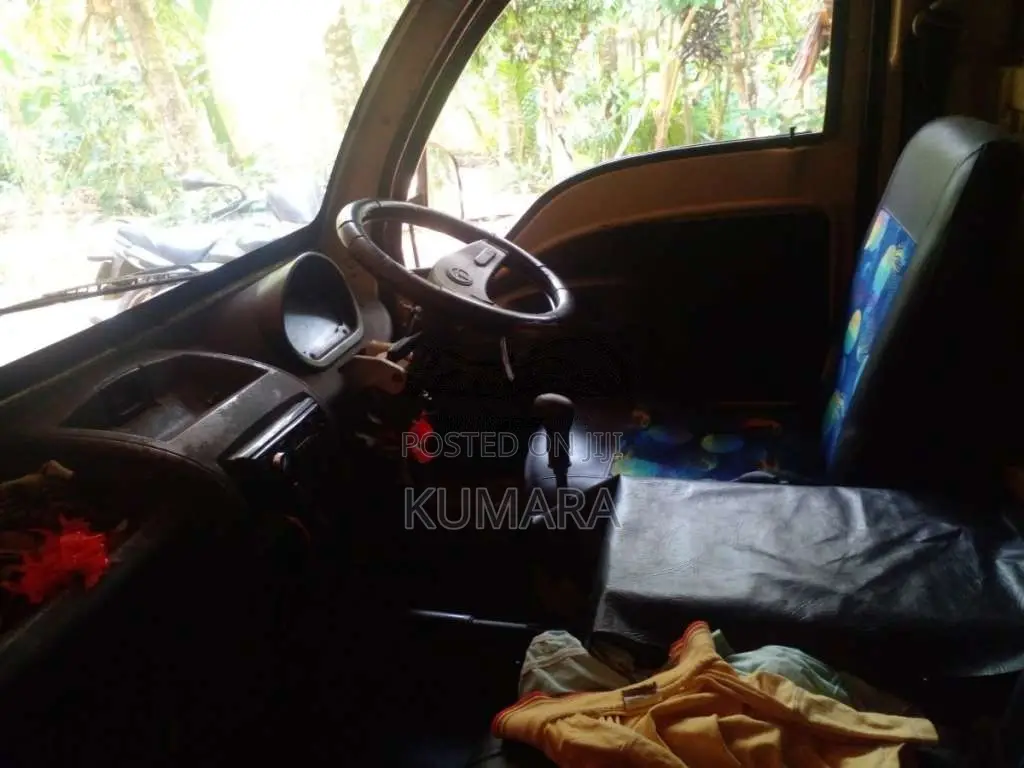 Tata Dimo Batta 2012 Lorry (Used)