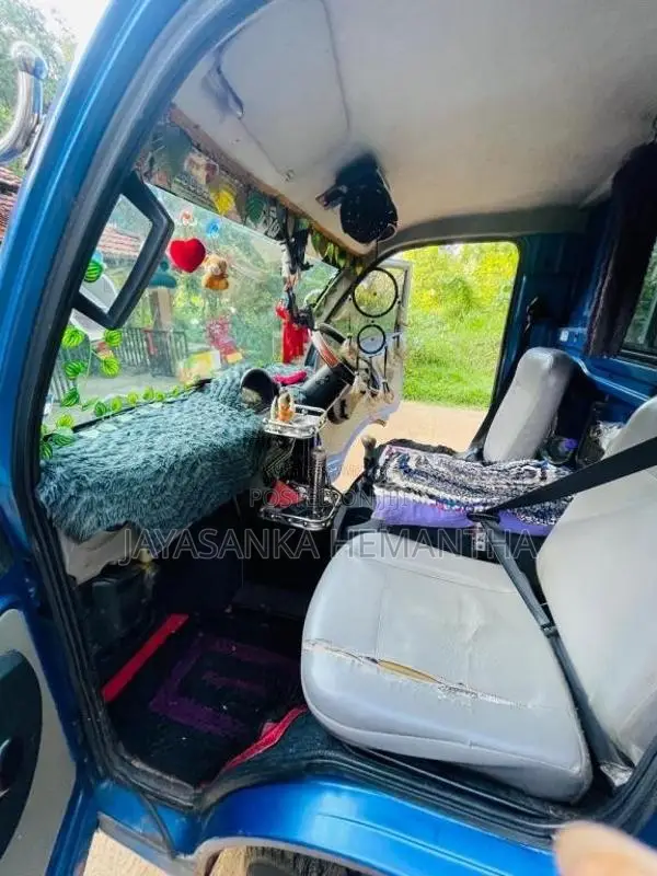 Tata Dimo Batta 2015 Lorry (Used)