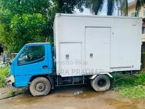FAW Full Body 2012 Lorry (Used)