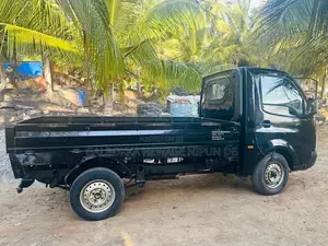 Tata Dimo Lokka 2014 Lorry (Used)