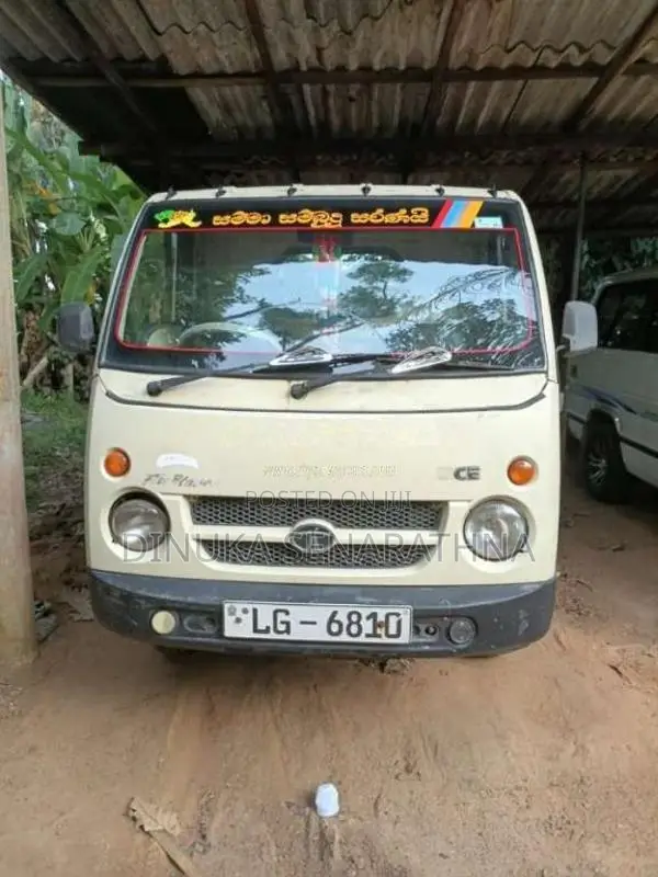 Tata Dimo Batta 2009 Lorry (Used)