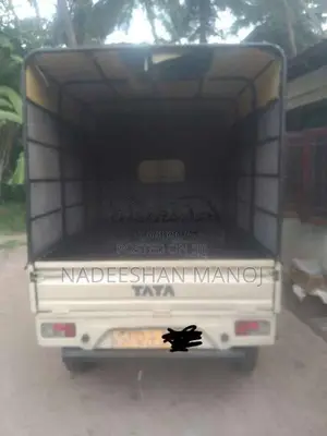 Tata Dimo Batta 2011 Lorry (Used)