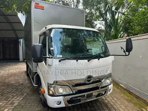HINO Dutro Full Body 14.5 Feet 2022 Lorry Unregistered (Recondition)