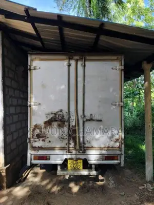Mitsubishi Fuso 2008 Lorry (Used)