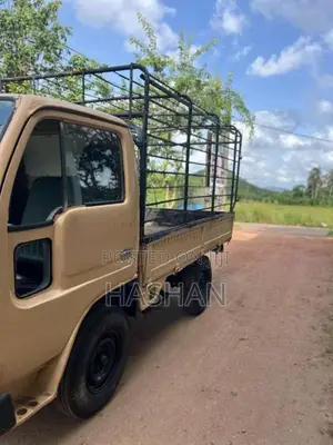 Isuzu ELF 150 1978 Lorry (Used)