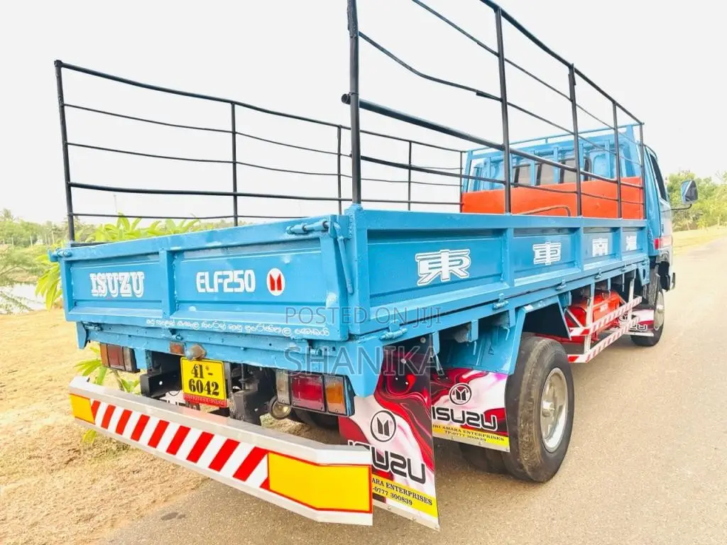 Isuzu ELF 350 14.5 1982 Lorry (Used)