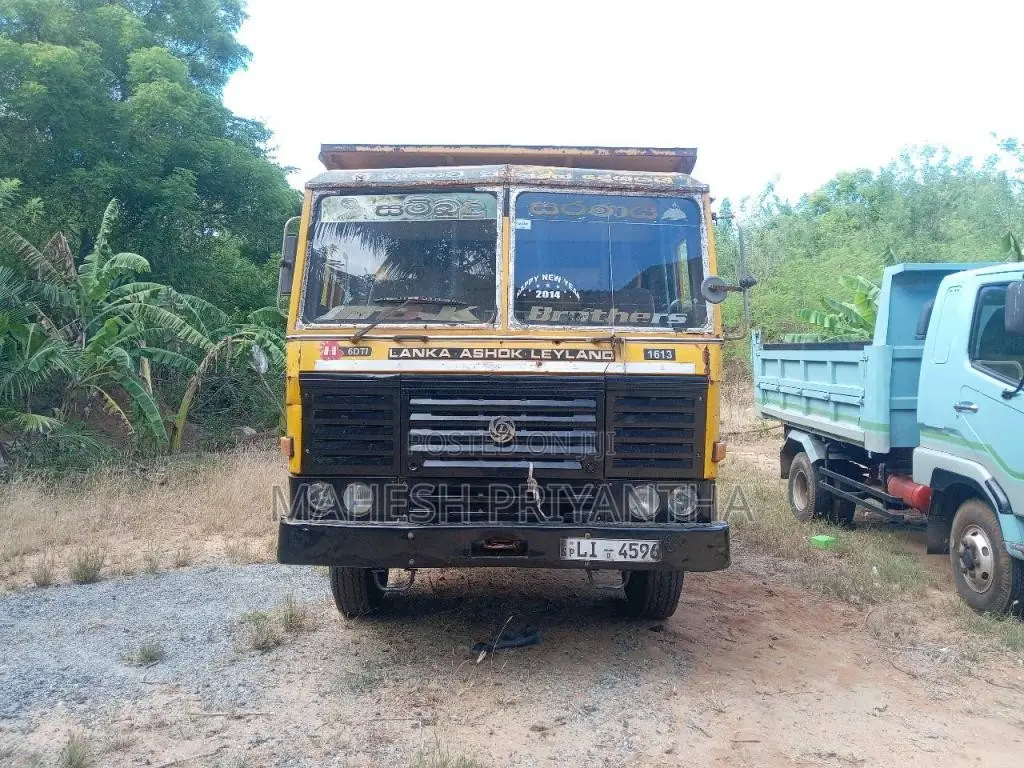 Ashok-Leyland Leyland 2011 Lorry (Used)