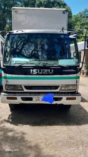 Isuzu FRR 1996 Lorry (Used)