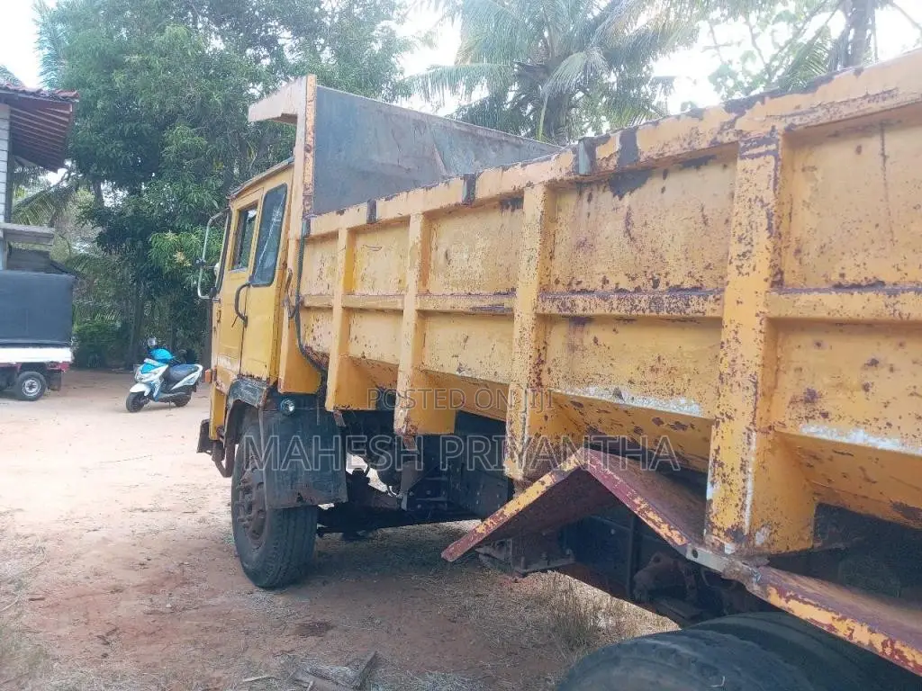 Ashok-Leyland G45 2011 Lorry (Used)