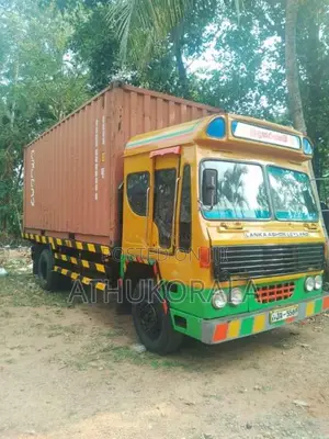 Ashok-Leyland Tusker Super 2004 Lorry (Used)