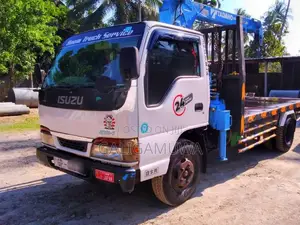 Isuzu Boom Truck 1995 Lorry (Used)