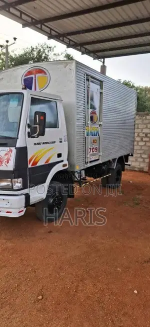 Tata 709Ex2 2012 Lorry (Used)