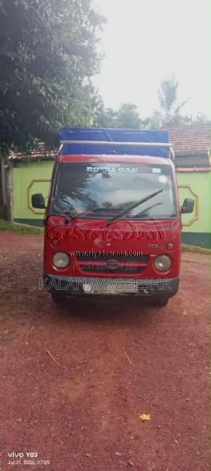 Tata Dimo Batta 2010 Lorry (Used)