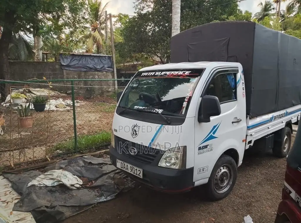 Tata Dimo Lokka 2015 Lorry (Used)