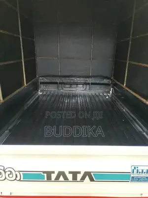 Tata Dimo Batta 2006 Lorry (Used)