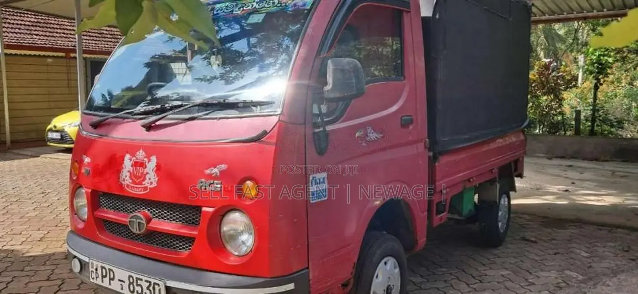 Tata Dimo Batta 2010 Lorry (Used)