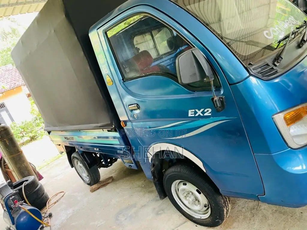 Tata Dimo Batta 2014 Lorry (Used)