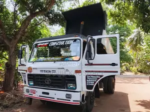 Tata Tipper 2011 Lorry (Used)
