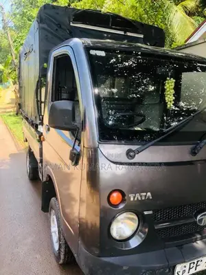 Tata Dimo Batta 2011 Lorry (Used)