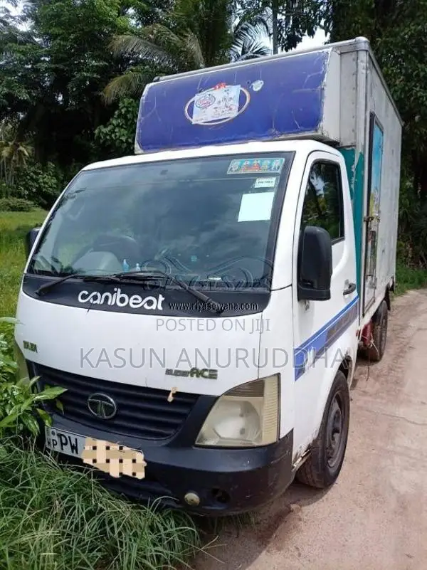 Tata Dimo Lokka 2013 Lorry (Used)