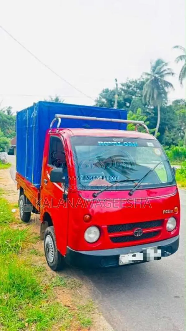 Tata Dimo Batta 2009 Lorry (Used)