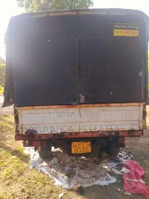 Micro Micro 2013 Lorry (Used)