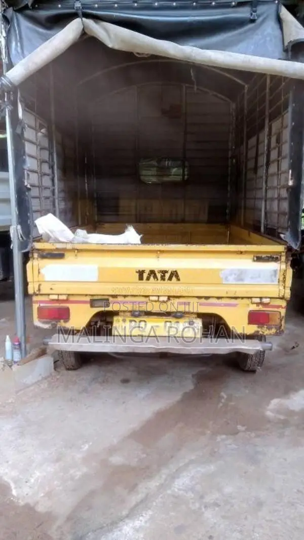 Tata Dimo Batta 2011 Lorry (Used)