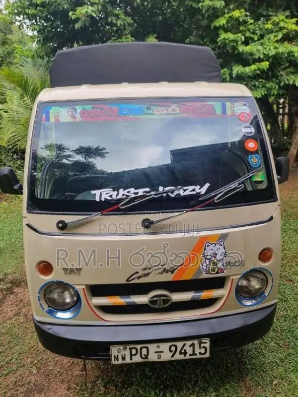 Tata Dimo Batta 2011 Lorry (Used)