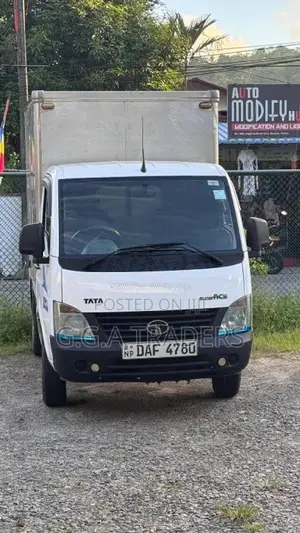 Tata Dimo Lokka 2016 Lorry (Used)