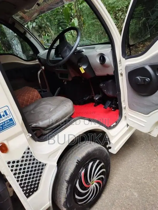 Tata Dimo Batta 2016 Lorry (Used)
