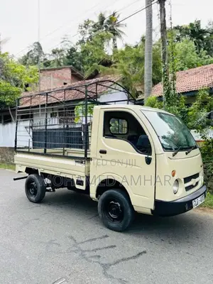 Tata Dimo Batta 2009 Lorry (Used)