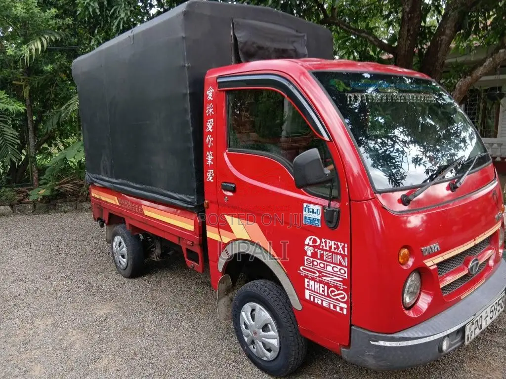 Tata Dimo Batta 2011 Lorry (Used)