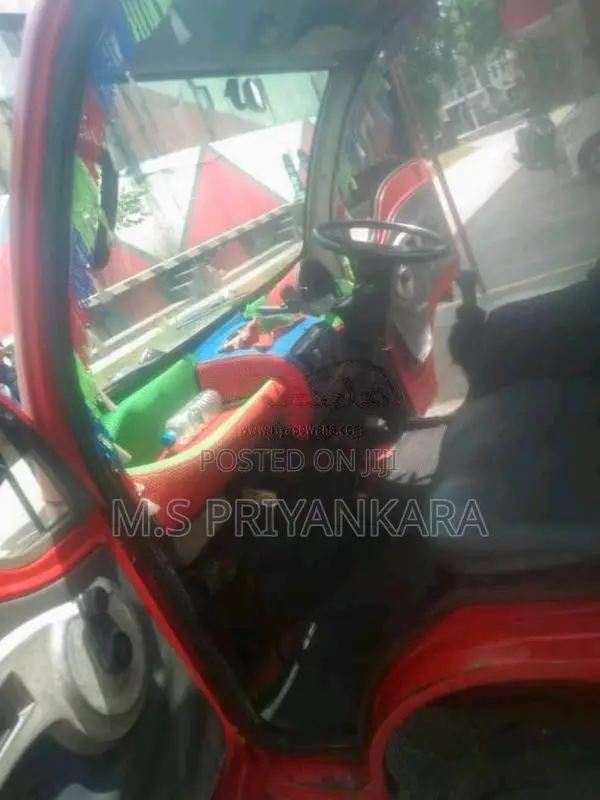 Tata Dimo Batta 2010 Lorry (Used)