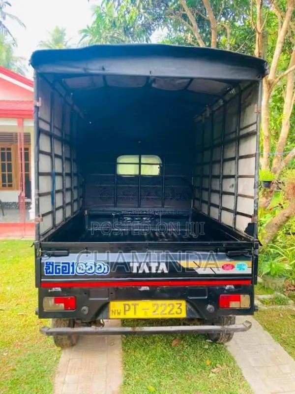 Tata Dimo Batta 2012 Lorry (Used)