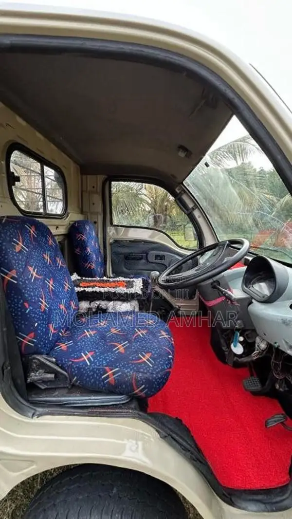 Tata Dimo Batta 2009 Lorry (Used)