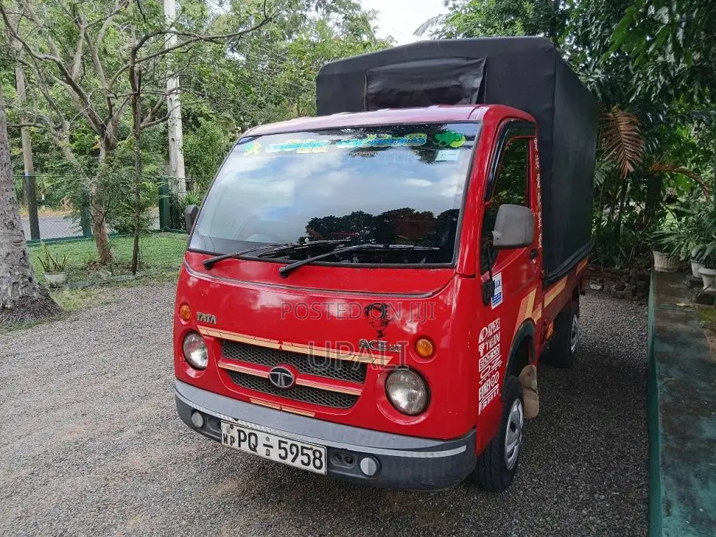 Tata Dimo Batta 2011 Lorry (Used)