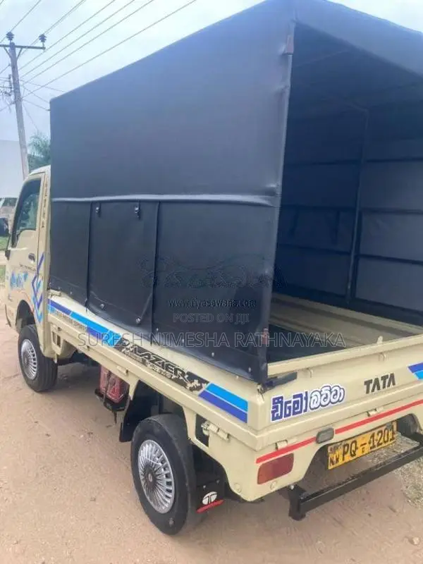 Tata Dimo Batta 2010 Lorry (Used)