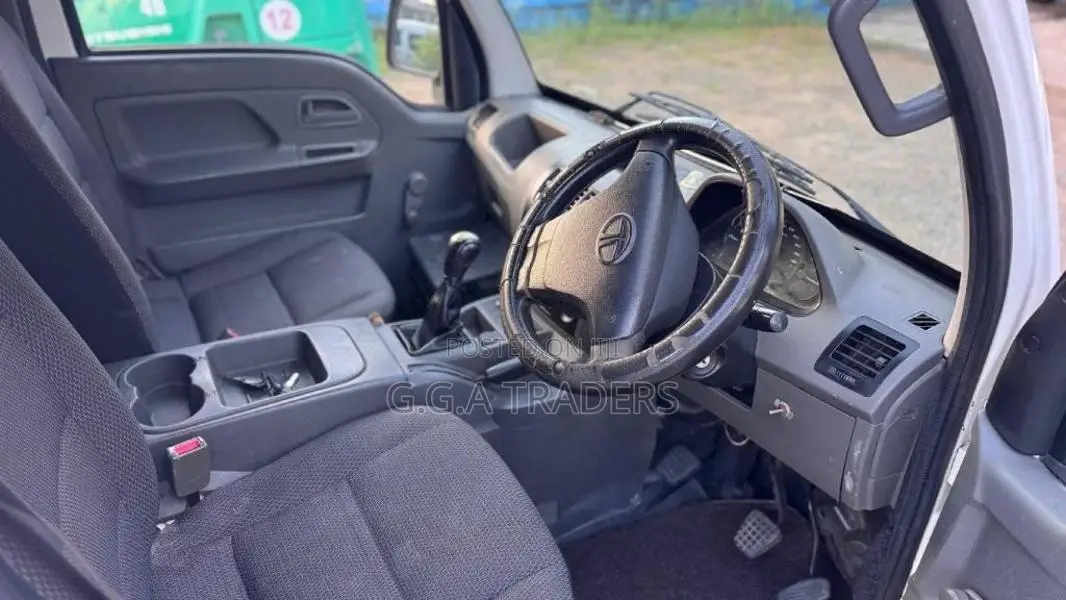 Tata Dimo Lokka 2016 Lorry (Used)