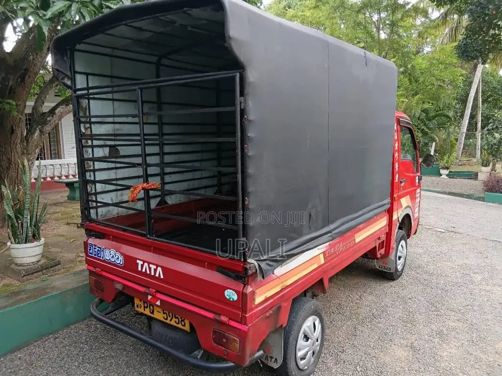 Tata Dimo Batta 2011 Lorry (Used)