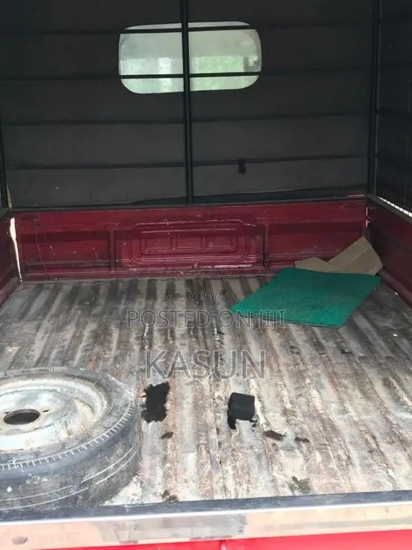 Tata Dimo Batta 2010 Lorry (Used)