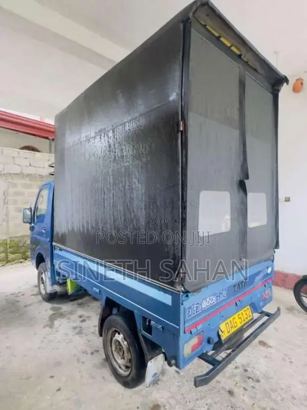 Tata Dimo Batta 2018 Lorry (Used)