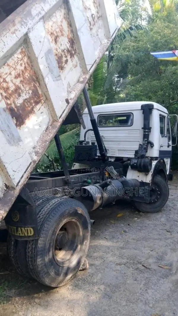 Tata LPK 1615 2010 Lorry (Used)