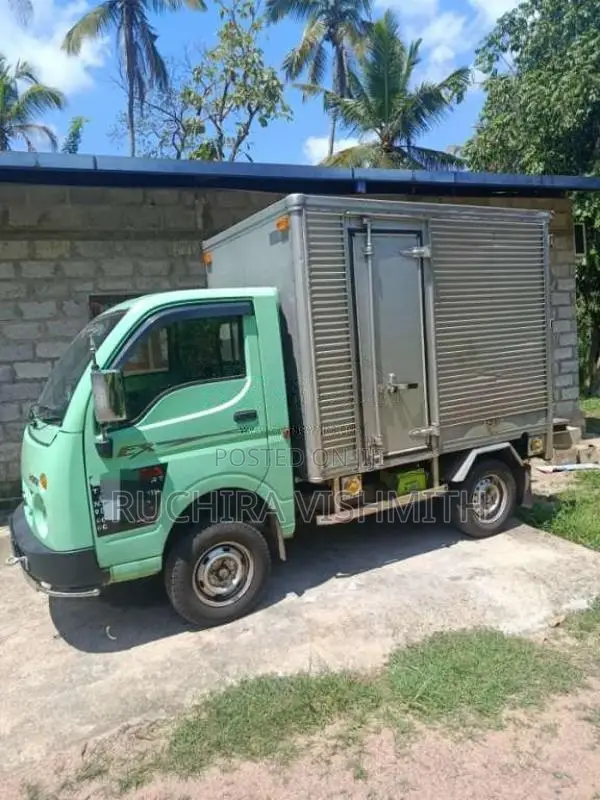 Tata Dimo Batta 2013 Lorry (Used)