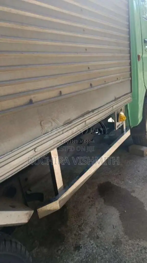 Tata Dimo Batta 2013 Lorry (Used)