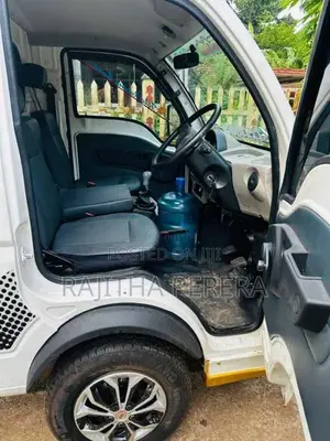 Tata Dimo Batta 2016 Lorry (Used)