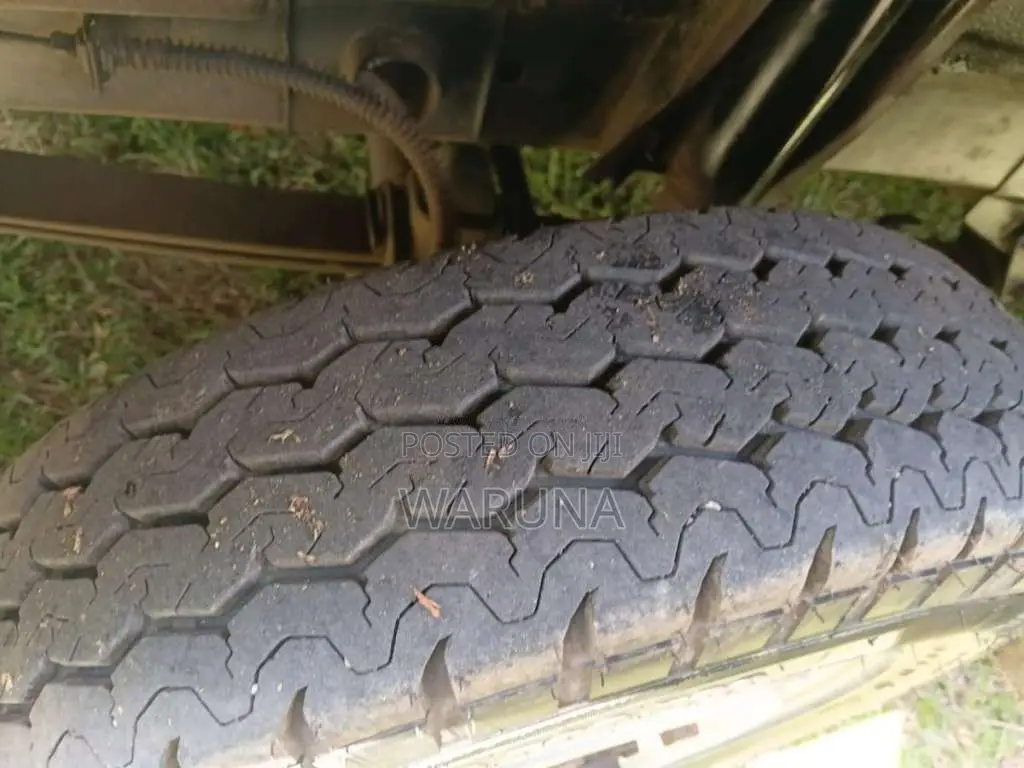 Tata Dimo Batta 2011 Lorry (Used)