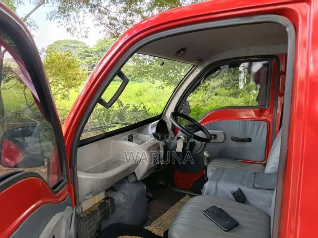 Tata Dimo Batta 2011 Lorry (Used)