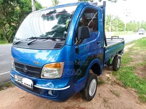 Tata Dimo Batta 2016 Lorry (Used)