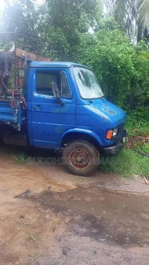 Tata 407 Singal Well 1996 Lorry (Used)