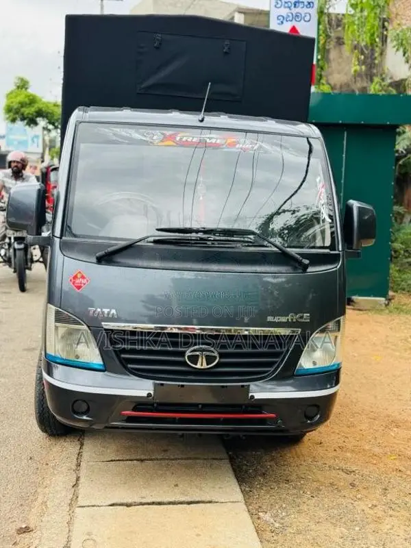 Tata Super Ace 2013 Lorry (Used)